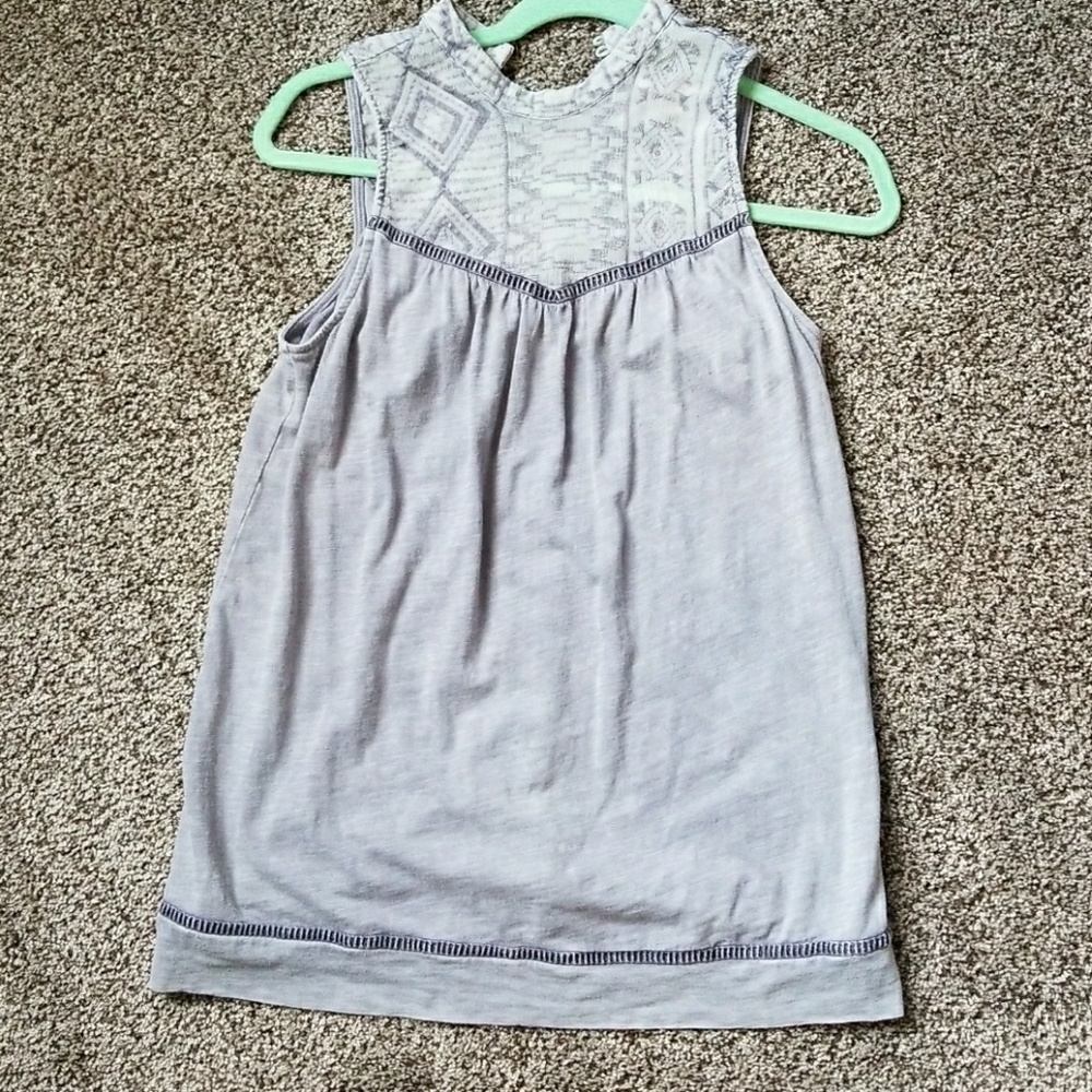 Final Sale. Grey Knox Rose tank top.